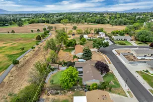 4883 S 3040 St W, Taylorsville, UT 84129 - Photo 31