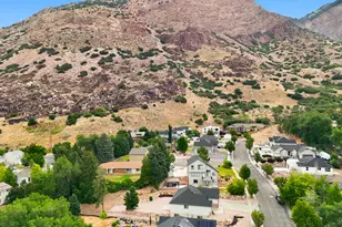 1126 E Benchview Dr, Ogden, UT 84404 - Photo 29