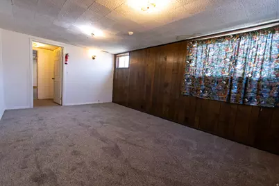 4251 S 2350 W, Roy, UT 84067 - Photo 31