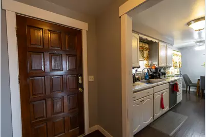 4251 S 2350 W, Roy, UT 84067 - Photo 7