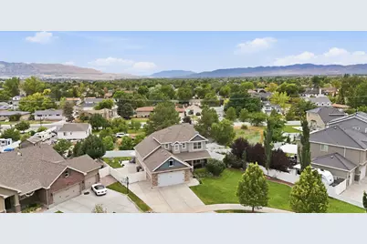 10509 S Brooklyn View Ln W, South Jordan, UT 84095 - Photo 47