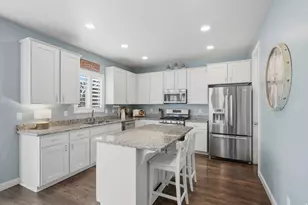 10509 S Brooklyn View Ln W, South Jordan, UT 84095 - Photo 13