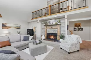 593 N Flint St, Kaysville, UT 84037 - Photo 1