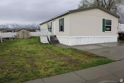 1738 N 210 East E, Tooele, UT 84074 - Photo 3