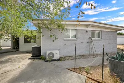 5940 S Starlite Dr, Murray, UT 84107 - Photo 27