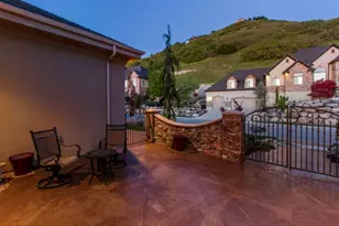4378 S Foothill Dr, Bountiful, UT 84010 - Photo 43