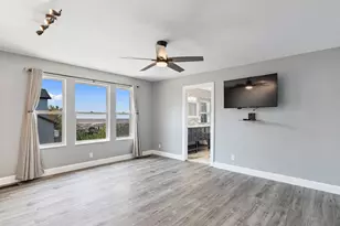 581 E Dorthea Way, North Salt Lake, UT 84054 - Photo 9