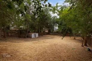 527 N 200 W, Salt Lake City, UT 84103 - Photo 29