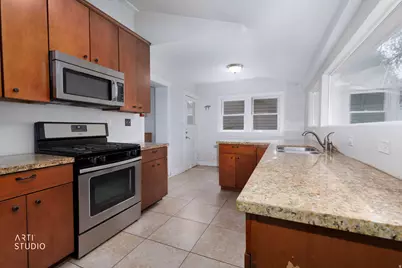 527 N 200 W, Salt Lake City, UT 84103 - Photo 19