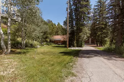 2876 E Greengrove Dr, Sundance, UT 84604 - Photo 41