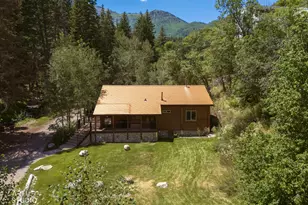 2876 E Greengrove Dr, Sundance, UT 84604 - Photo 39