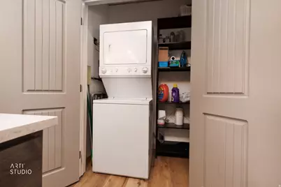 2876 E Greengrove Dr, Sundance, UT 84604 - Photo 13