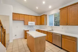 14048 S Candy Pull Dr E, Draper, UT 84020 - Photo 5
