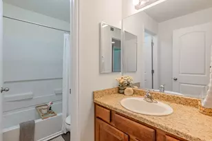 74 E Resaca Dr S, Sandy, UT 84070 - Photo 9