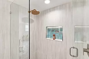845 E Larkspur Dr, Sandy, UT 84094 - Photo 29
