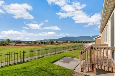 122 E Cottage Cv, Saratoga Springs, UT 84045 - Photo 37