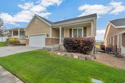 122 E Cottage Cv, Saratoga Springs, UT 84045 - Photo 3
