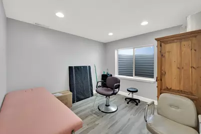 302 Old Farm Rd, Erda, UT 84074 - Photo 17