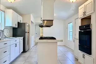 820 W Big Mountain Dr, Taylorsville, UT 84123 - Photo 5