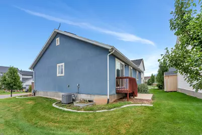 109 W 930 N, Santaquin, UT 84655 - Photo 17
