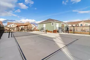 109 W 930 N, Santaquin, UT 84655 - Photo 25
