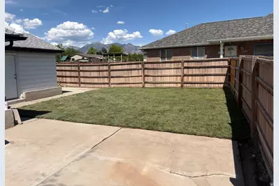 1660 N 500 W, Lehi, UT 84043 - Photo 3