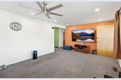 291 W 870 N, Sunset, UT 84015 - Photo 3