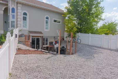 1072 Davenport Dr, Grantsville, UT 84029 - Photo 35