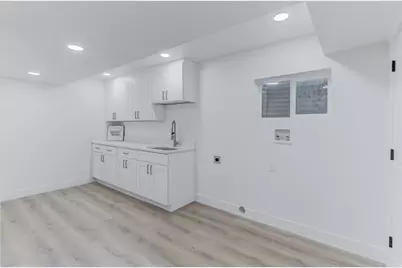 5006 W Niagara Cir, Salt Lake City, UT 84118 - Photo 23