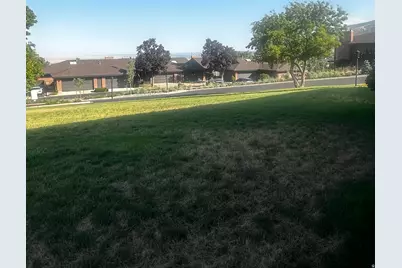 2124 S Ridgewood Way E, Bountiful, UT 84010 - Photo 35