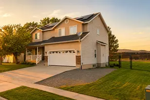 858 W Red Hen Rd N, Saratoga Springs, UT 84045 - Photo 1