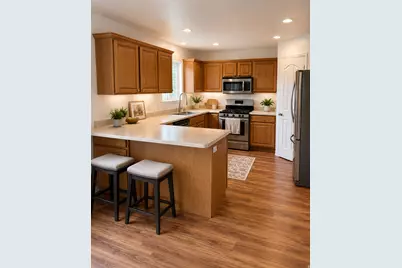 858 W Red Hen Rd N, Saratoga Springs, UT 84045 - Photo 5