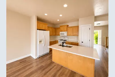 14767 S Invergarry Ct, Draper, UT 84020 - Photo 5