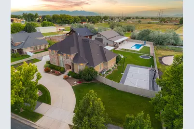 655 N Jessi's Meadow Dr, West Bountiful, UT 84087 - Photo 1