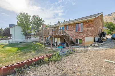 1412 E Center St, Springville, UT 84663 - Photo 35