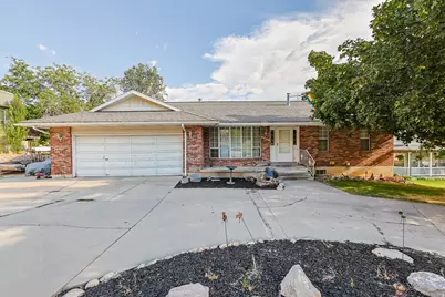 1412 E Center St, Springville, UT 84663 - Photo 1