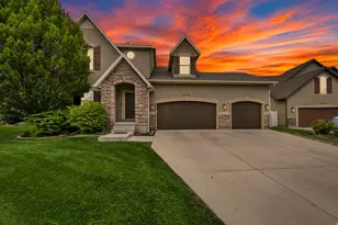 2534 W Adelaide Dr, Riverton, UT 84065 - Photo 1