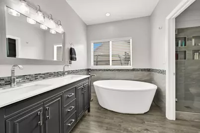 2534 W Adelaide Dr, Riverton, UT 84065 - Photo 13