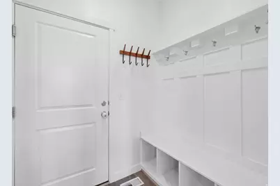 1266 E Blue Moon Dr N, Lake Point, UT 84074 - Photo 15