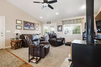 265 E 100 N, Fairview, UT 84629 - Photo 11