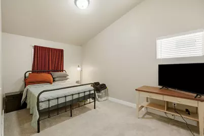 127 E River Bend Rd, Saratoga Springs, UT 84045 - Photo 29