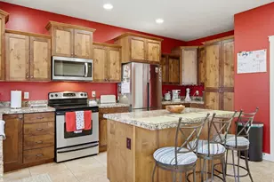 127 E River Bend Rd, Saratoga Springs, UT 84045 - Photo 21