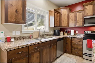 127 E River Bend Rd, Saratoga Springs, UT 84045 - Photo 19