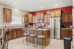 127 E River Bend Rd, Saratoga Springs, UT 84045 - Photo 11