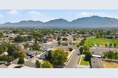 12061 S 2740 W, Riverton, UT 84065 - Photo 55