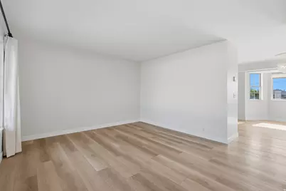 12061 S 2740 W, Riverton, UT 84065 - Photo 7