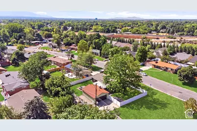 1960 E Meadow Dr, Cottonwood Heights, UT 84121 - Photo 39