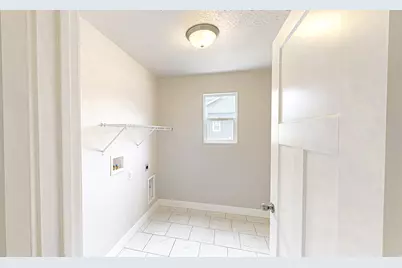 4602 N Kings Peak Way Way E, Eagle Mountain, UT 84005 - Photo 15