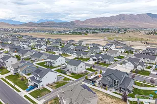 4602 N Kings Peak Way Way E, Eagle Mountain, UT 84005 - Photo 41