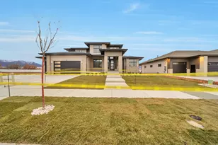 316 N Amber Ln, Layton, UT 84041 - Photo 43